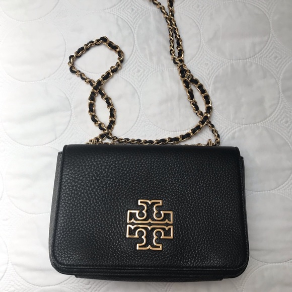 Tory Burch Handbags - Tory Burch Black Pebbled Leather Crossbody with Gold Logo & Chain